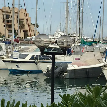Lejlighed En Bord De Mer, Dans Une Marina Face A St Tropez *
